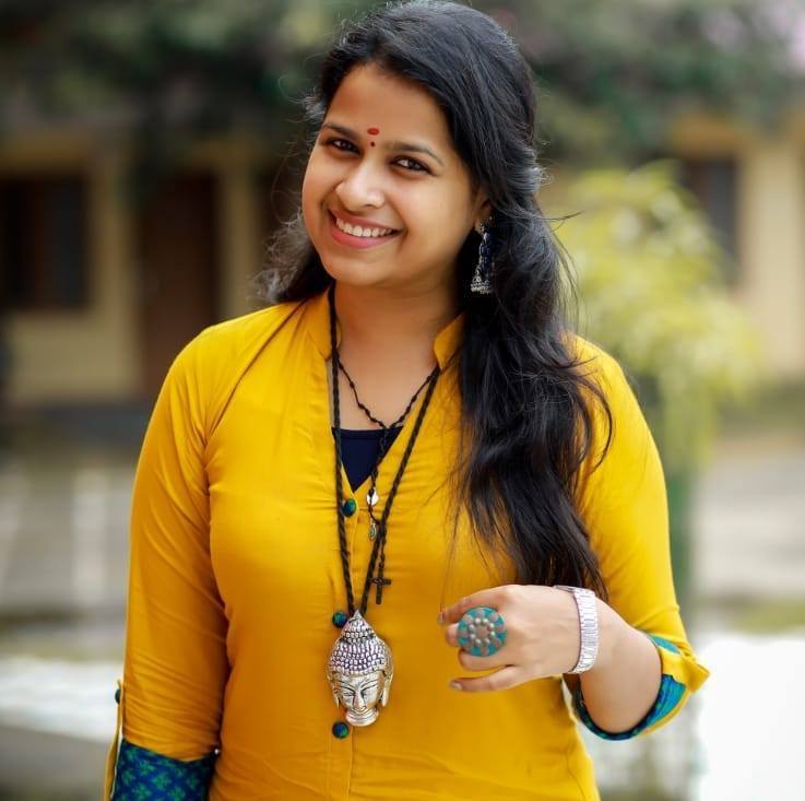 ഞാൻ ലൈംഗിക അതിക്രമത്തിന്‍റെ  ഇര; വെളിപ്പെടുത്തലുമായി സാധിക വേണുഗോപാല്‍