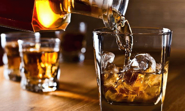 ബിവറേജസ് കോർപറേഷനിൽ ഈ മാസം 30ന് പണിമുടക്ക് പ്രഖ്യാപിച്ച് യൂണിയനുകൾ