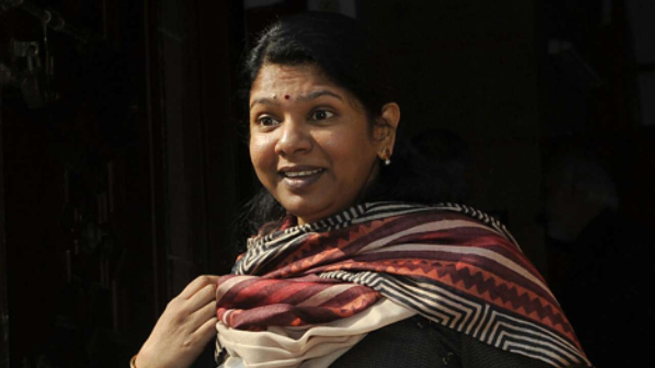 കനിമൊഴിയുടെ വീട്ടിൽ ആദായ നികുതി വകുപ്പിന്റെ  റെയ്‍ഡ്