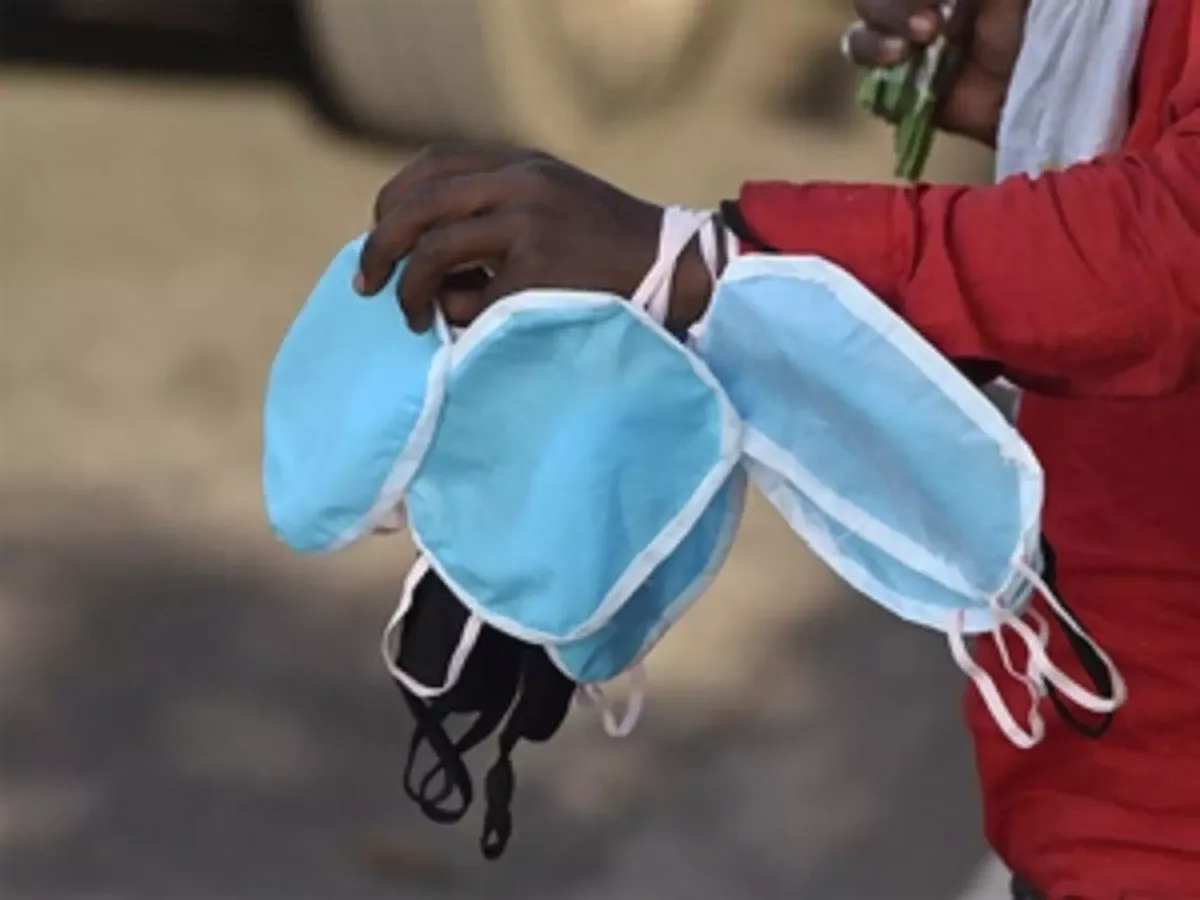 സംസ്ഥാനത്ത് പൊതുസ്ഥലത്ത് മാസ്‌ക് വീണ്ടും നിര്‍ബന്ധം; ഉത്തരവ് ഇറക്കി ആരോഗ്യ വകുപ്പ്