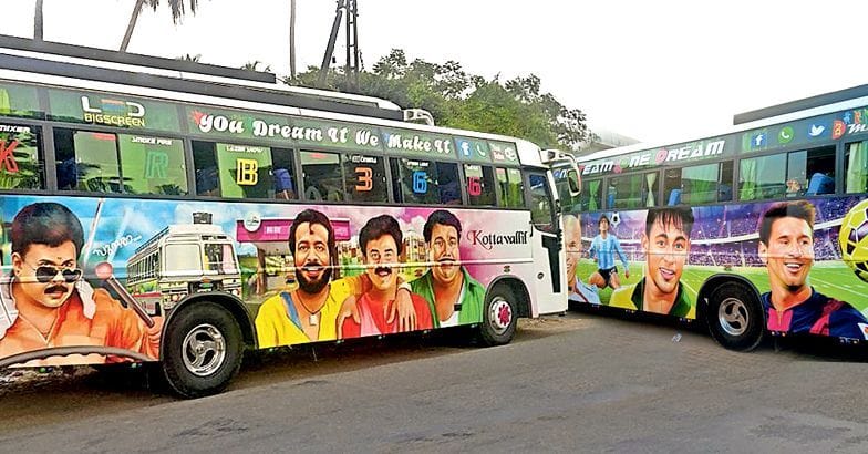 ടൂ​റി​സ്​​റ്റ്​ ബ​സി​ൽ ചിത്രങ്ങളും പോസ്റ്ററുകളും ഒട്ടിച്ച് സ്റ്റൈലാക്കാൻ നോക്കിയാൽ ഇനി എട്ടിന്‍റെ പണി