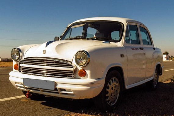 അംബാസഡർ വരുന്നു പഴയ പ്രതാപത്തില്‍; .ഫ്രഞ്ച് കാർ നിർമ്മാതാക്കളായ പ്യൂയ്ഷെ അംബാസിഡർ സ്വന്തമാക്കിയത്  80 കോടി രൂപയ്ക്ക്