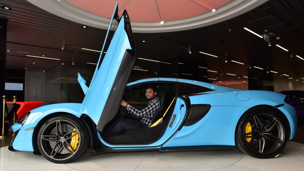 മൊബൈല്‍ നമ്പറിനായുള്ള രേഖകൾ പുതുക്കി രജിസ്റ്റര്‍ ചെയ്തതിന് ഇന്ത്യക്കാരന് കോടികളുടെ സൂപ്പര്‍കാര്‍