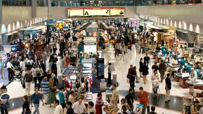 കനത്ത മഴ; ദുബായ് വിമാനത്താവളത്തില്‍ വെള്ളം കയറി