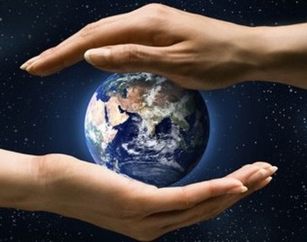 കൊടും ചൂടില്‍ മഞ്ഞുരുകി ഭൂമി മുങ്ങാന്‍ ഇനി എത്ര കാലം കൂടിയുണ്ട് എന്ന ഓര്‍മ്മപ്പെടുത്തലുമായി ഇന്ന് ലോക ഭൌമ ദിനം