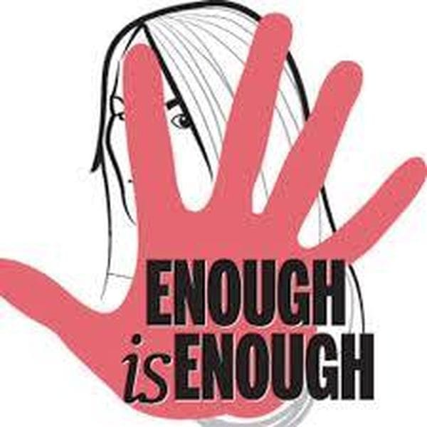 ചൂടുള്ള വാര്‍ത്തകള്‍ ആഘോഷിക്കപെടുമ്പോള്‍ ഇരയുടെ മനുഷ്യാവകാശങ്ങള്‍ക്ക് കുറച്ചെങ്കിലും വില നല്‍കേണ്ടെ ?