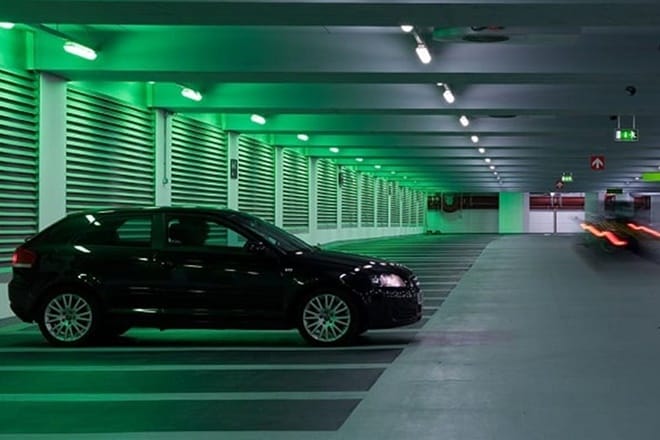 കാര്‍ പാര്‍ക്ക് ചെയ്യാനുള്ള സ്ഥലത്തിന്റെ വില ഏഴു കോടി...!