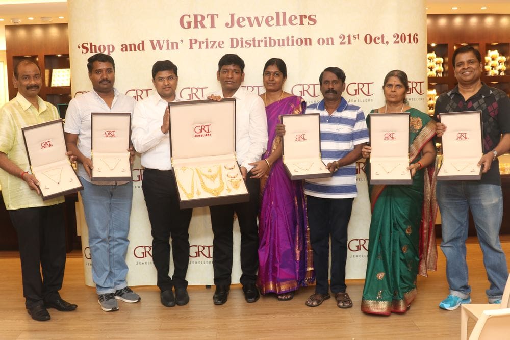 Grt Jewellers holds prize giving ceremony following a recent raffle draw at its Singapore showroom