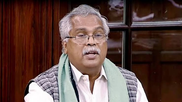 സിപിഐയുടെ സംസ്ഥാന സെക്രട്ടറിയായി ബിനോയ് വിശ്വം തുടരും