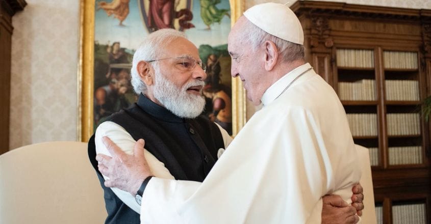 ഫ്രാൻസിസ് മാർപാപ്പയെ ഇന്ത്യയിലേക്ക് ക്ഷണിച്ച് പ്രധാനമന്ത്രി