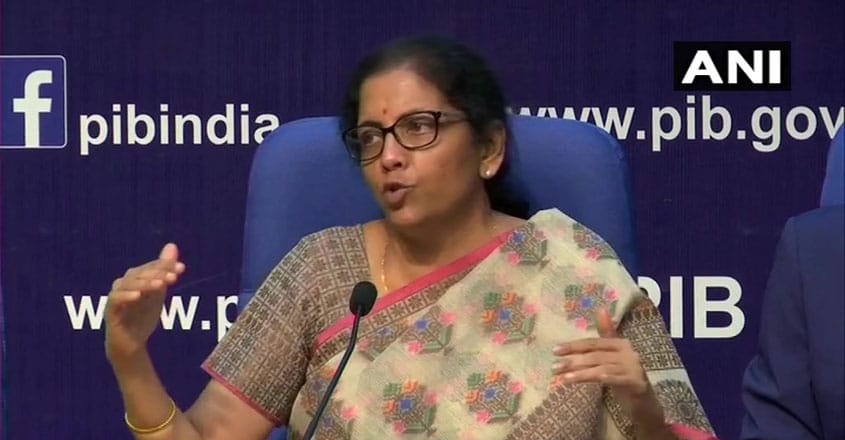 രാജ്യത്ത് വീണ്ടും ബാങ്കുകൾ ലയിപ്പിക്കുന്നു; പുതിയ സാമ്പത്തിക പരിഷ്‌കാരങ്ങളുമായി ധനമന്ത്രി