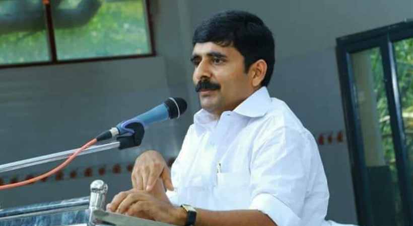 മാധ്യമപ്രവര്‍ത്തകയ്ക്ക് അശ്ലീല സന്ദേശമയച്ച കേസ്; പിഡിപി നേതാവ് നിസാര്‍ മേത്തറിനെ സസ്‌പെന്റ് ചെയ്ത് പാര്‍ട്ടി