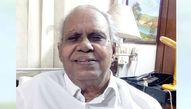 കവിയും ഗാനരചയിതാവുമായ പഴവിള രമേശന്‍ അന്തരിച്ചു