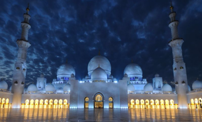 ഇസ്‌റ -മിറാജ് ദിനത്തിന് യുഎഇയിൽ അവധിയില്ല