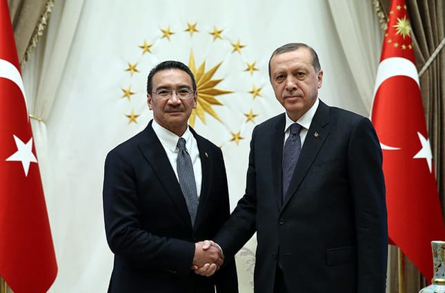 മലേഷ്യയും തുര്‍ക്കിയും പ്രതിരോധമേഖലയില്‍ സഹകരണം വര്‍ദ്ധിപ്പിക്കും