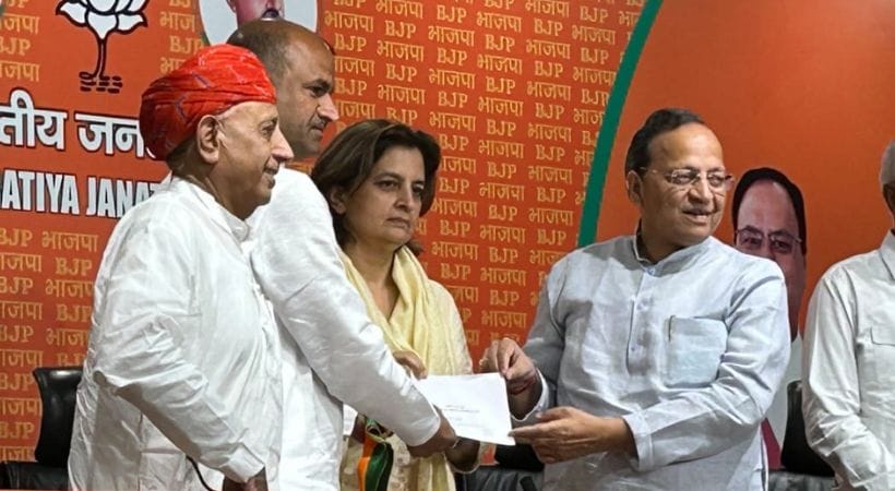 രാജസ്ഥാനിലെ കോൺഗ്രസിന്റെ മുൻ ലോക്സഭാംഗം ജ്യോതി മിർധ ബിജെപിയിൽ ചേർന്നു