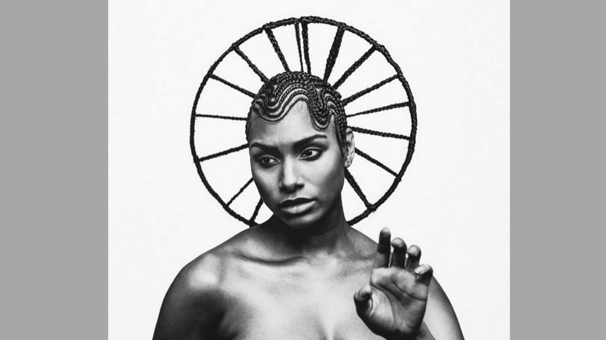 ഈ ഹെയര്‍ സ്റ്റൈലിന് വേണ്ടി വന്നത് 40 മണിക്കൂര്‍!!!