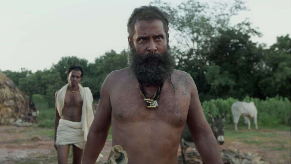 സിനിമ റിഹേഴ്സലിനിടെ അപകടം; നടൻ വിക്രമിന്റെ വാരിയെല്ലിന് പരുക്ക്