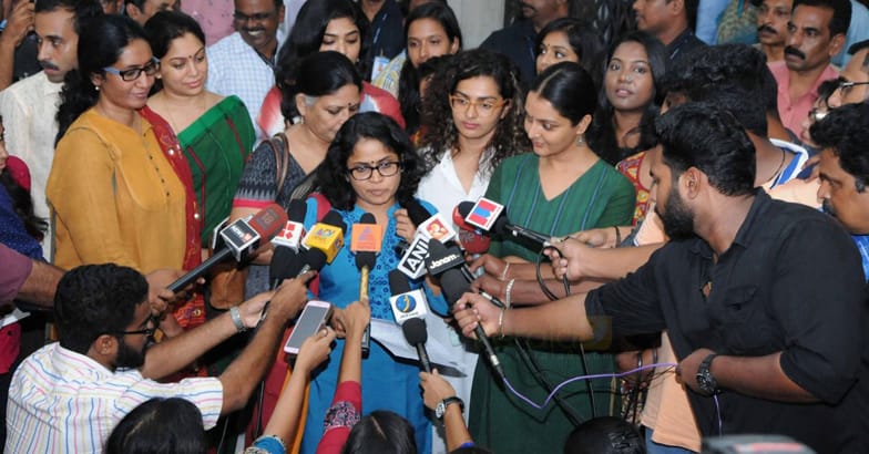 നടിയെ അധിക്ഷേപിക്കുന്ന പരാമര്‍ശങ്ങള്‍ ശിക്ഷാര്‍ഹവും,നിയമ വിരുദ്ധമെന്നും വുമണ്‍ കളക്ടീവ് ഇന്‍ സിനിമ