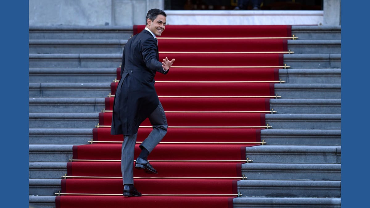 New Dutch coalition govt led by youngest premier sworn into office