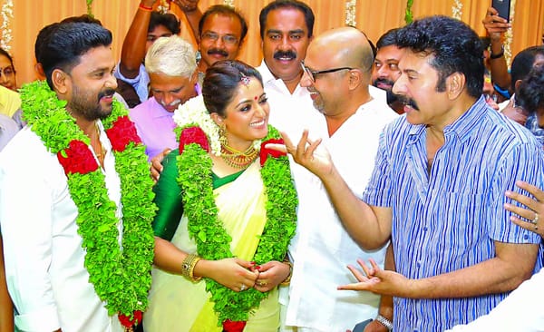 ദിലീപ് കാവ്യ വിവാഹചിത്രങ്ങള്‍ കാണാം