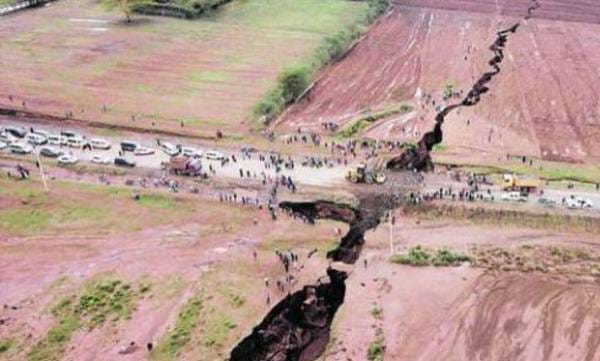 ആഫ്രിക്കൻ ഭൂഖണ്ഡം പിളരുന്നു;  വ്യാപ്തി വ്യക്തമാക്കുന്ന ഡ്രോൺ ദൃശ്യങ്ങൾ പുറത്ത്