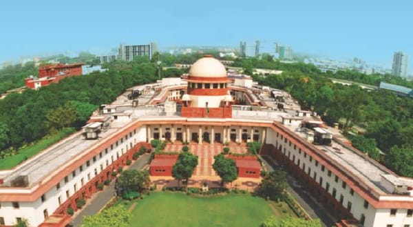 രാഹുൽ ഗാന്ധിയുടെ ഹർജി തള്ളിയ ജഡ്ജിയെ സ്ഥലം മാറ്റാൻ സുപ്രിം കോടതി കോളീജിയം ശുപാർശ