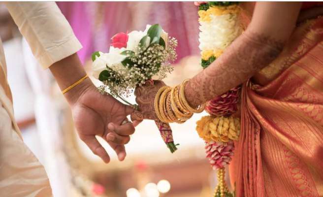 വിവാഹം കഴിഞ്ഞയുടൻ ഒളിച്ചോടിയ യുവതിയും കാമുകനും റിമാൻഡിൽ