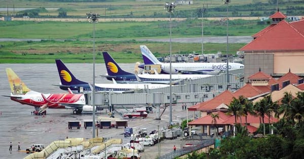 15 ദിവസത്തെ ഇടവേളയ്ക്ക് ശേഷം നെടുമ്പാശ്ശേരിയിൽ വിമാനമിറങ്ങി