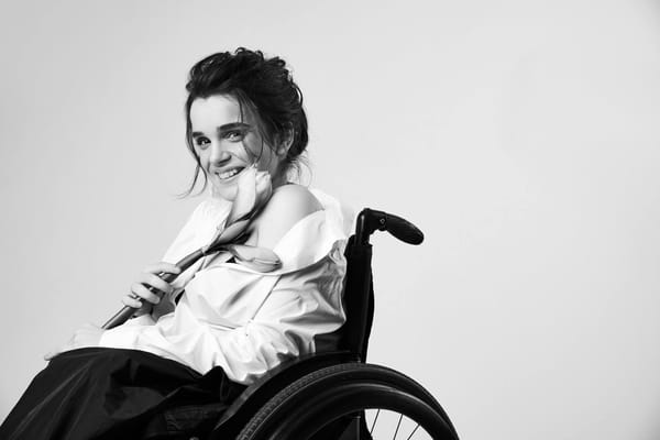 സെറിബ്രൽ പാഴ്സി രോഗബാധിതയാണ്, വീൽ ചെയറിലാണ്... പക്ഷേ ലോകം ഇവളെ അറിയും!