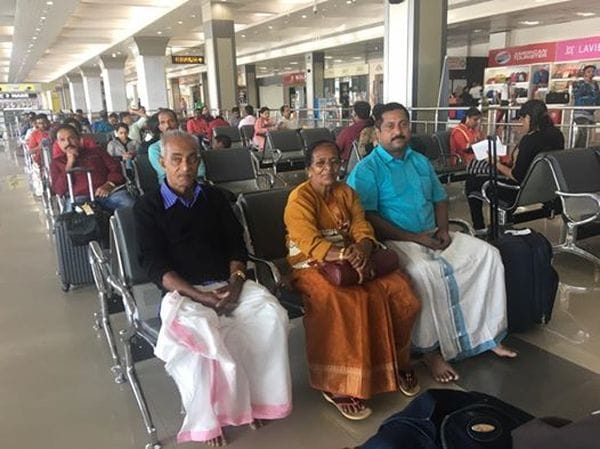 “ചെരിപ്പിടാത്ത അപ്പച്ചനെയാണെനിക്കിഷ്ടം”; ഒരു ബഹ്റിൻ മലയാളി സ്വന്തം പിതാവിനെ ബഹ്റിനിൽ കൊണ്ടുവരാനായി ചെയ്ത മാതൃകാപരമായ പ്രവര്‍ത്തി