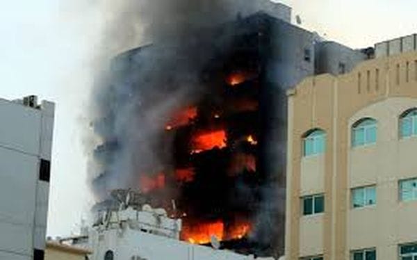 ദുബൈയിലെ അല്‍ ഖലീജ് സ്‌കൂളില്‍ വന്‍ തീപിടിത്തം