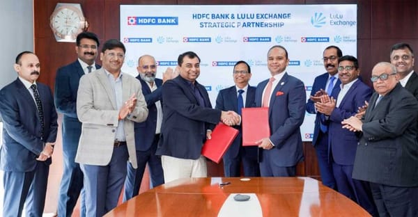 യുഎഇയിൽ നിന്നും ഇനി വേഗത്തിൽ പണം അയക്കാം; എച്ച്ഡിഎഫ്സി ബാങ്കും ലുലു എക്‌സ്‌ചേഞ്ചും കരാറിൽ ഒപ്പു വെച്ചു