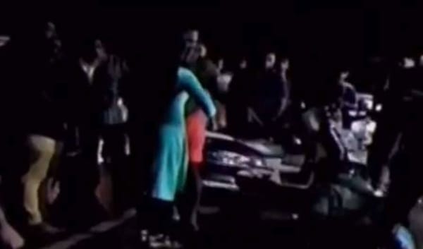 വയനാട്ടിൽ ദമ്പതികൾക്ക് നടുറോഡിൽ ക്രൂര മർദനം; ദൃശ്യങ്ങൾ പുറത്ത്