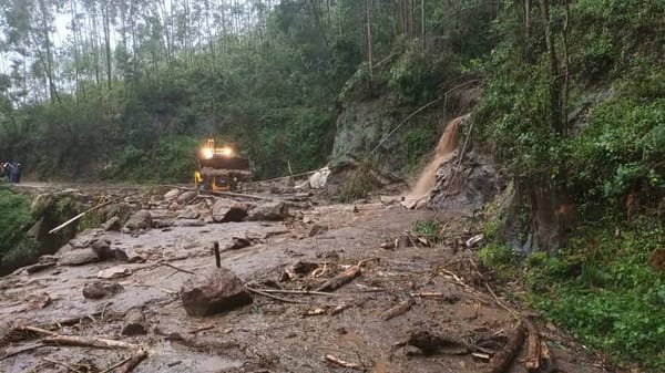 ഉരുള്‍പൊട്ടല്‍ സാധ്യത സംബന്ധിച്ച ഉപഗ്രഹ പഠനങ്ങള്‍: സാധ്യതാ പട്ടികയില്‍ ആദ്യ പത്തില്‍ നാല് ജില്ലകളും കേരളത്തില്‍