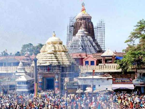 പാമ്പുകള്‍ കാവലിരിക്കുന്ന രത്നശേഖരമുള്ള ഒഡിഷയിലെ പുരി ജഗന്നാഥ  ക്ഷേത്രം