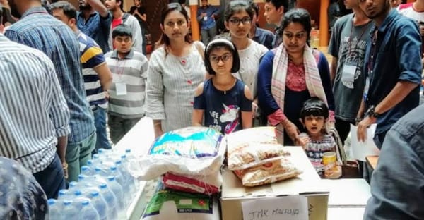 ദുരിതാശ്വാസ ക്യാംപുകളിലേക്ക് ആവശ്യ സാധനങ്ങൾ എത്തിച്ച്  മലേഷ്യൻ പ്രവാസി മലയാളികൾ