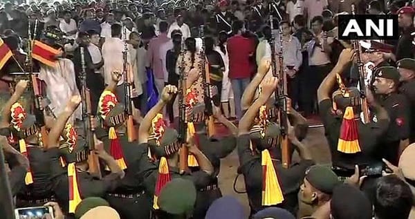 കലൈഞ്ജര്‍ക്ക് തമിഴ്മക്കള്‍ വിട ചൊല്ലി