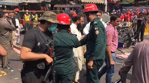 പാകിസ്ഥാനിലെ സൂഫി പള്ളിയിൽ സ്‌ഫോടനം: നാല് മരണം