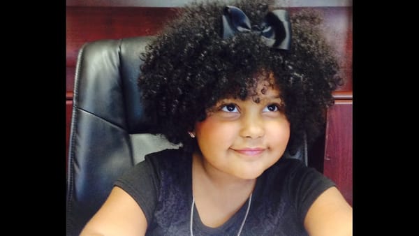 ഈ കുഞ്ഞ് നാലുവയസ്സിനിടെ വായിച്ച് തീർത്തത് ആയിരം പുസ്തകങ്ങൾ