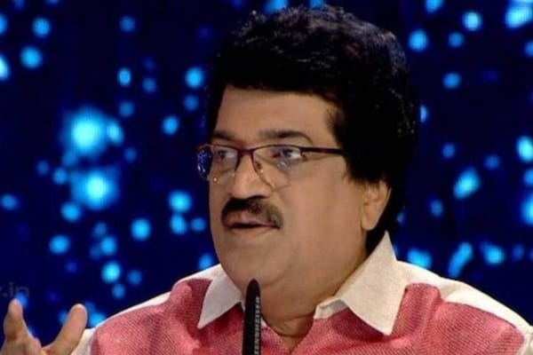 Singer M G Sreekumar fined Rs 25,000 for dumping waste in Kochi backwaters