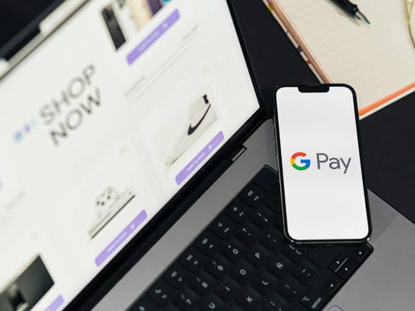 വരുന്നൂ ഗൂഗിൾ പേ സൗകര്യം സൗദി അറേബ്യയിലും; സെൻട്രൽ ബാങ്കും ഗൂഗിളും കരാറിൽ ഒപ്പിട്ടു