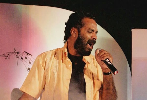 ആരവങ്ങളില്ലാത്ത ലോകത്തേക്ക് ജോയ് പീറ്റര്‍ യാത്രയായി