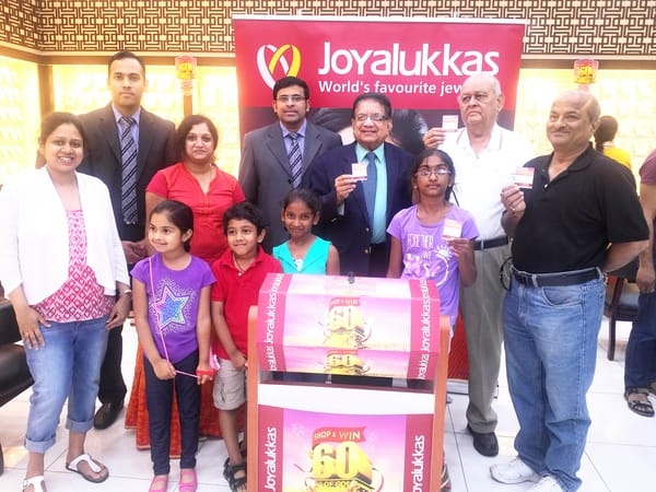 ജോയ് ആലുക്കാസിന്റെ ഷോറൂമുകളില്‍ സ്വര്‍ണ സമ്മാന പദ്ധതി മുന്നേറുന്നു