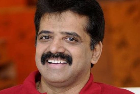 ആദ്യം എന്നെ ചരമക്കോളത്തിലാക്കി, ഇപ്പോള്‍ സ്ത്രീപീഡനക്കേസിലും; തെറ്റായ വാര്‍ത്തയ്‌ക്കെതിരേ നിയമനടപടികളുമായി മുന്നോട്ട് പോകുമെന്ന് ഗായകന്‍ ശ്രീനിവാസന്‍