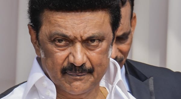 കേന്ദ്രസര്‍ക്കാരിന്റെ വിരട്ടല്‍ തമിഴ്‌നാടിനോട് വേണ്ട’; മൂന്ന് ഭാഷാ ഫോര്‍മുലക്കെതിരെ ശക്തമായി വിമര്‍ശിച്ച് എം കെ സ്റ്റാലിന്‍